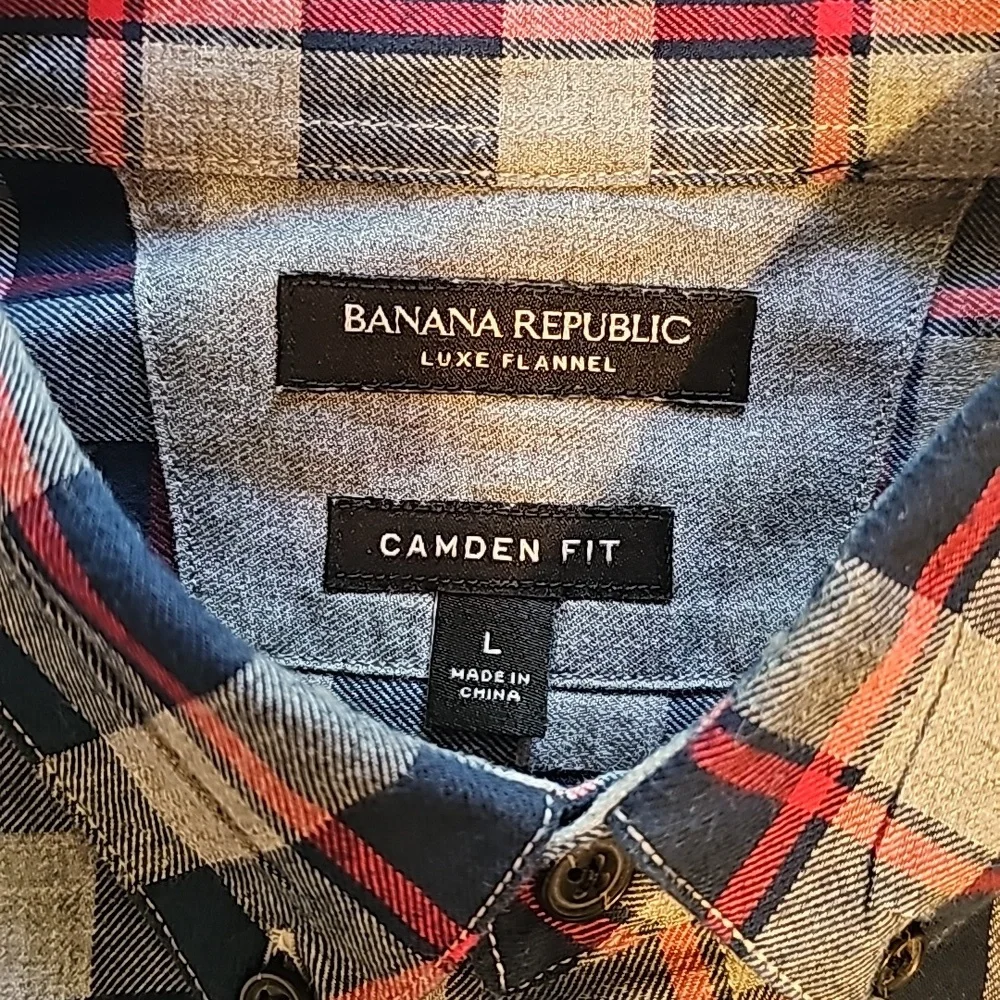 Banana Republic Men's Plaid Flannel Button-Down Shirt Size L‎